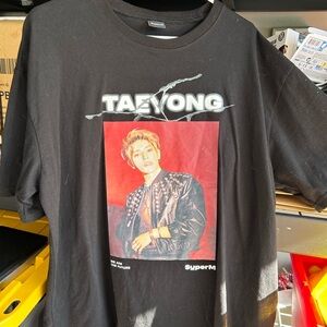 Super M Taeyong tshirt size free size (one size fits most) as is condition kpop